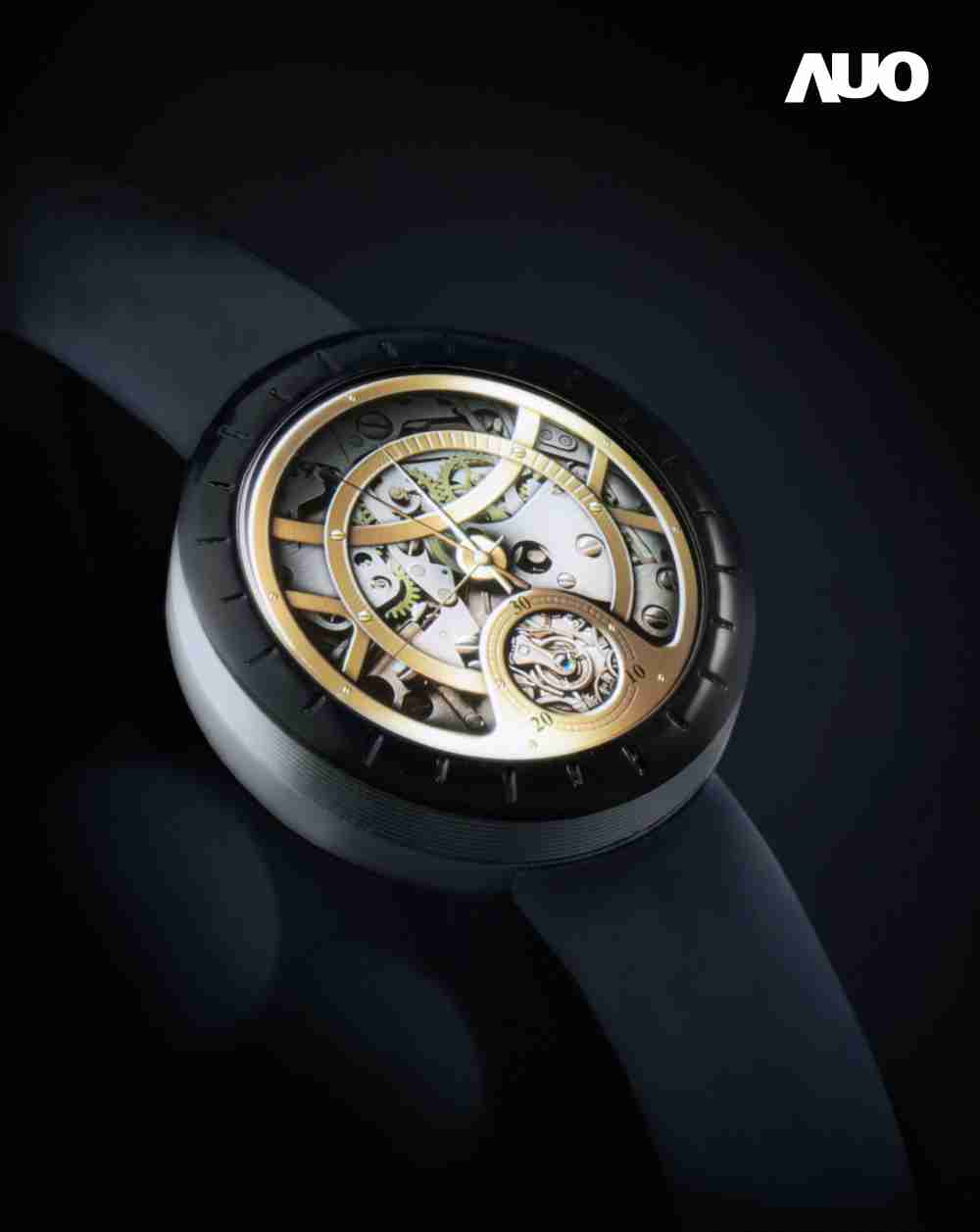 尊龙集团跨域整合Micro LED产业链，，领先布局完整智能显示生态圈，，，推出1.39吋商品化的智慧手表，，，正式迈向量产元年